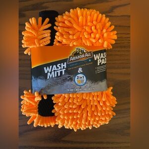 Armor All Orange Wash Mitt and wash pad for car cleaning